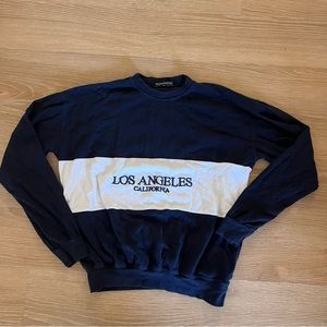 Los Angeles California Brandy Melville crewneck sweatshirt navy and white